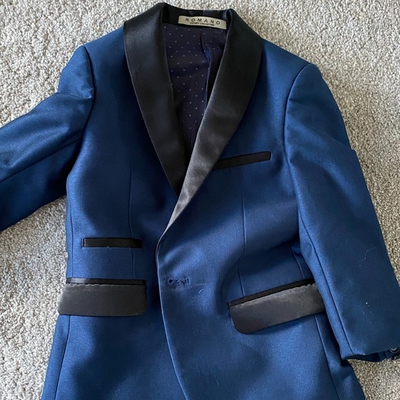 Kids Size 4 Suit Blue - Picture 2 of 6